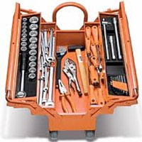 Curso de Mecânica para Mulheres – Curso da Universidade Feminina